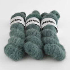 Zakami Fluffy Lace -loop knitting store ZakamiMidoriatLoopLondon