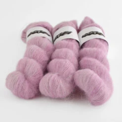 Zakami Fluffy Lace -loop knitting store ZakamiSleepyMeadowsatLoopLondon