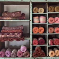 Loop - Mehlsen Zinnia Scarf Kit -loop knitting store ZinnieShawlKitatLoopLondon