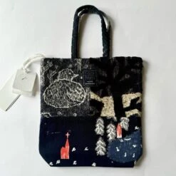 MinäPerhonen Toast Bags -loop knitting store blackbird toast bag at Loop London