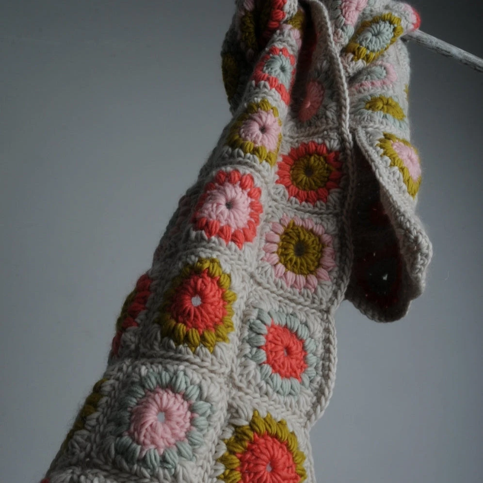 Mrs Moon Granny Cowl 9 Mrs Moon Granny Cowl - Image 7