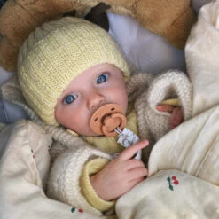 PetiteKnit - Hipster Hat -loop knitting store hipstergul2 1500x1500 11d82039 6d7c 4df0 b5a1 e02a7155f02a