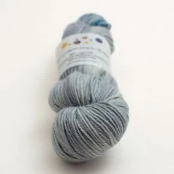 Uncommon Thread BFL Sport/Light DK 29 Uncommon Thread BFL Sport/Light DK -loop knitting store item 17782