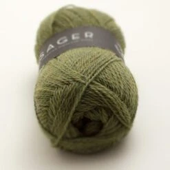 Isager Highland Wool -loop knitting store item 19085