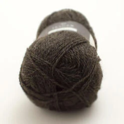Isager Highland Wool -loop knitting store item 19092