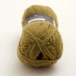 Isager Highland Wool -loop knitting store item 19100