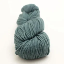 Woolfolk FAR 26 Woolfolk FAR -loop knitting store item 23841