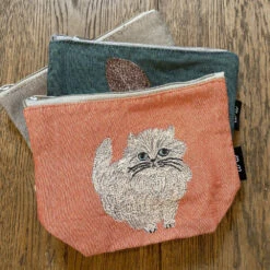 Miyuki Matsuo - Mini Pouch -loop knitting store miyuki pouch cat at Loop London