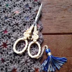 Sajou Scissors - Veined Ivory Style