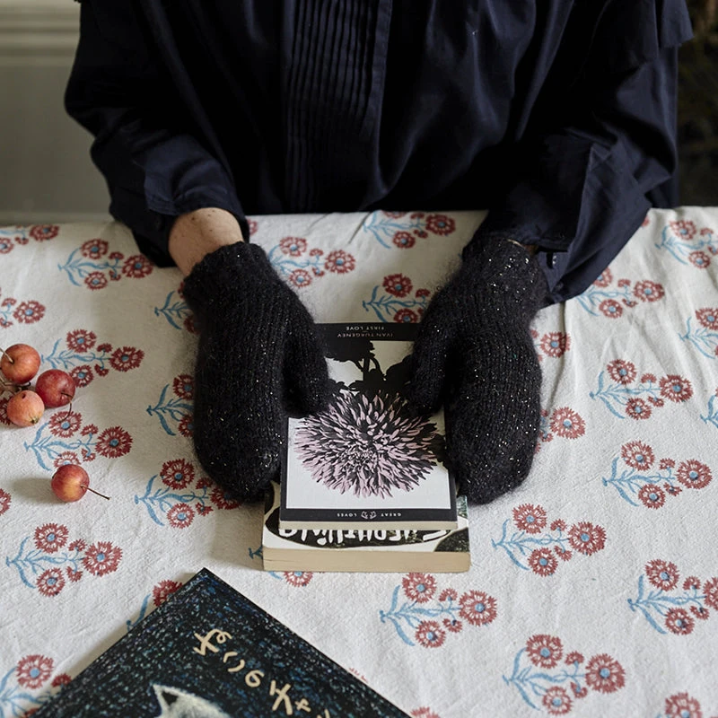 Loop - Stella Mittens Pattern 5 Loop - Stella Mittens Pattern - Image 3