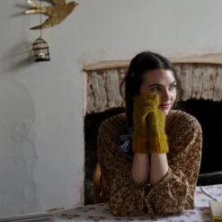 Loop - Stella Mittens Pattern 14 Loop - Stella Mittens Pattern -loop knitting store stella2